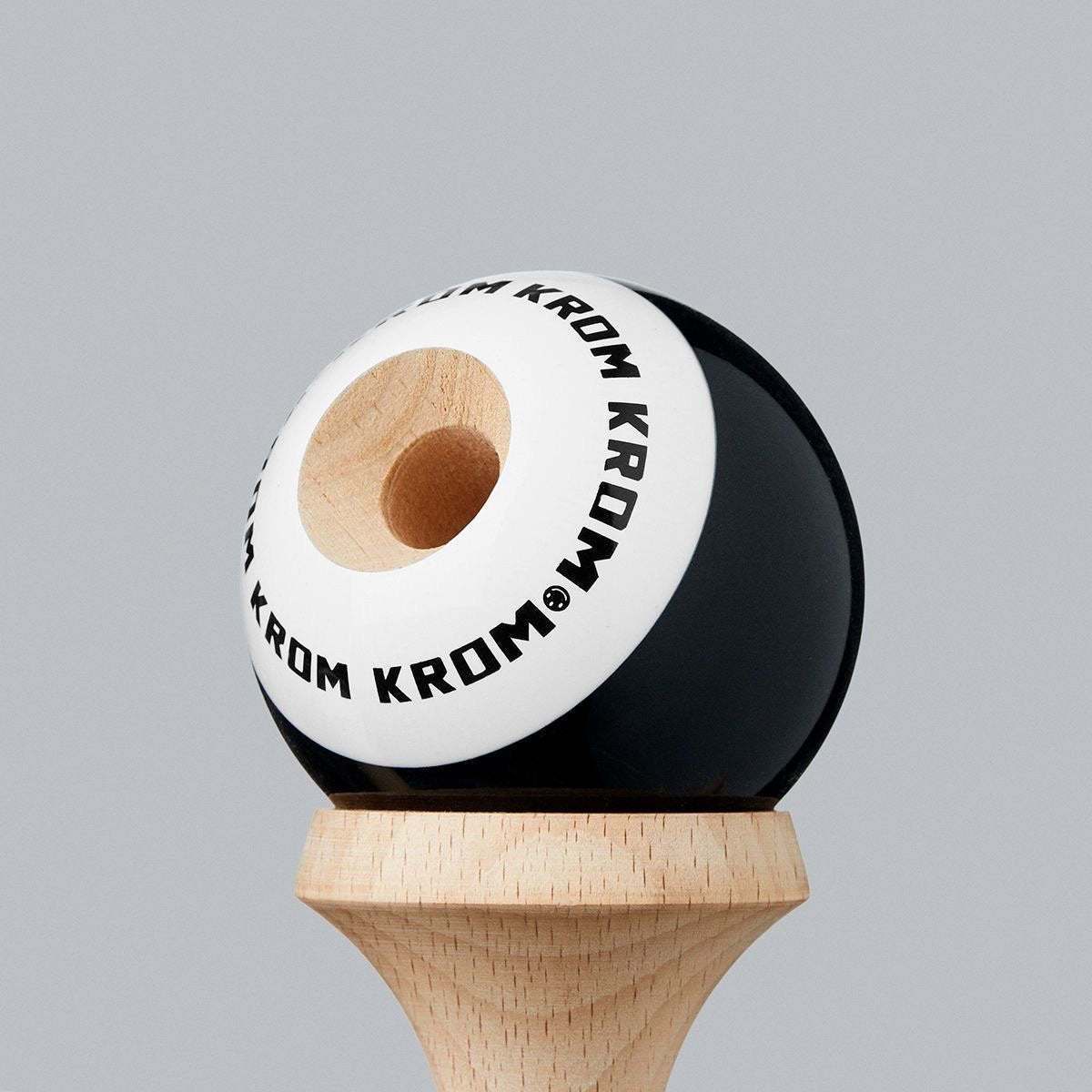 KROM POP LOL BLACK
