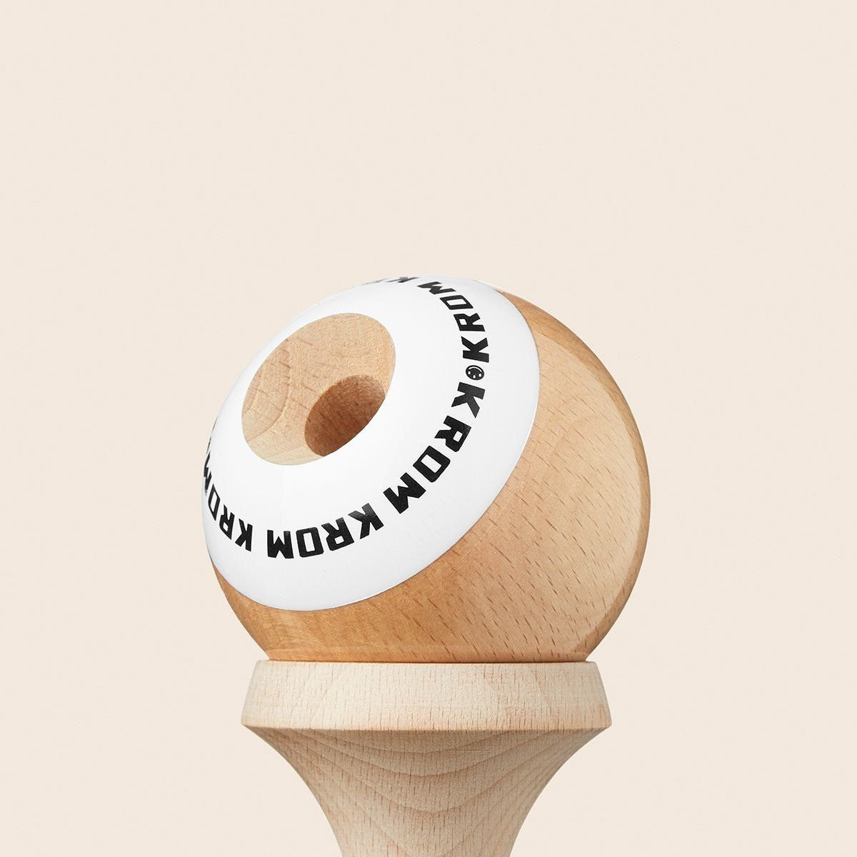 KROM POP LOL NAKED