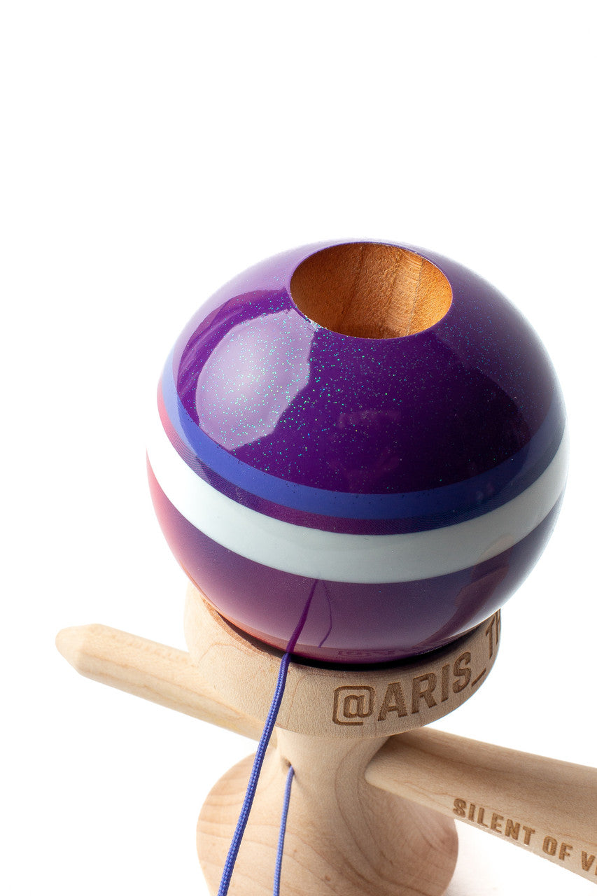 Silent of Violette Kendama